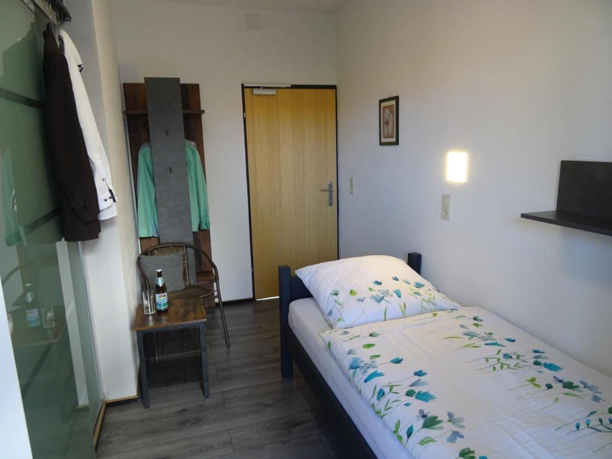 Eventhotel Oe - Cappuccino Geiselwind Exteriör bild