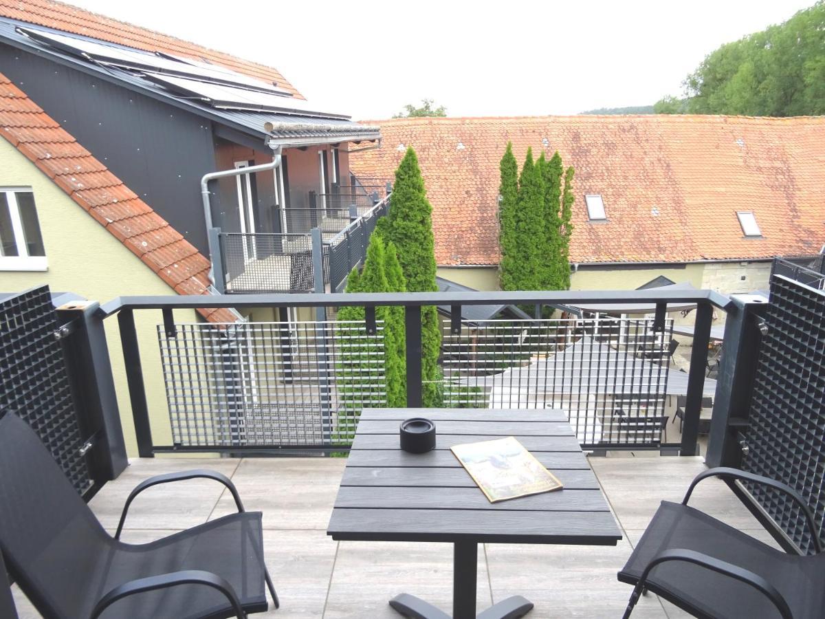 Eventhotel Oe - Cappuccino Geiselwind Exteriör bild
